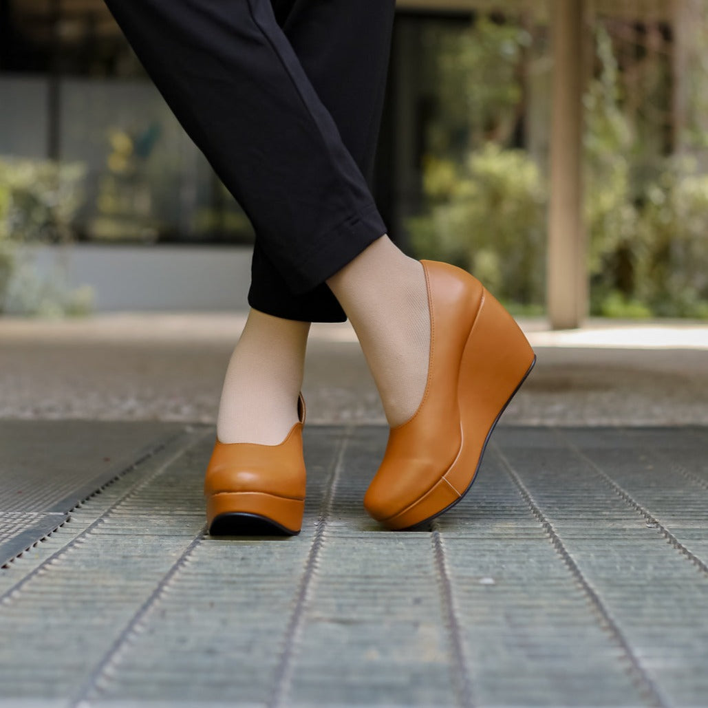 cassy wedges