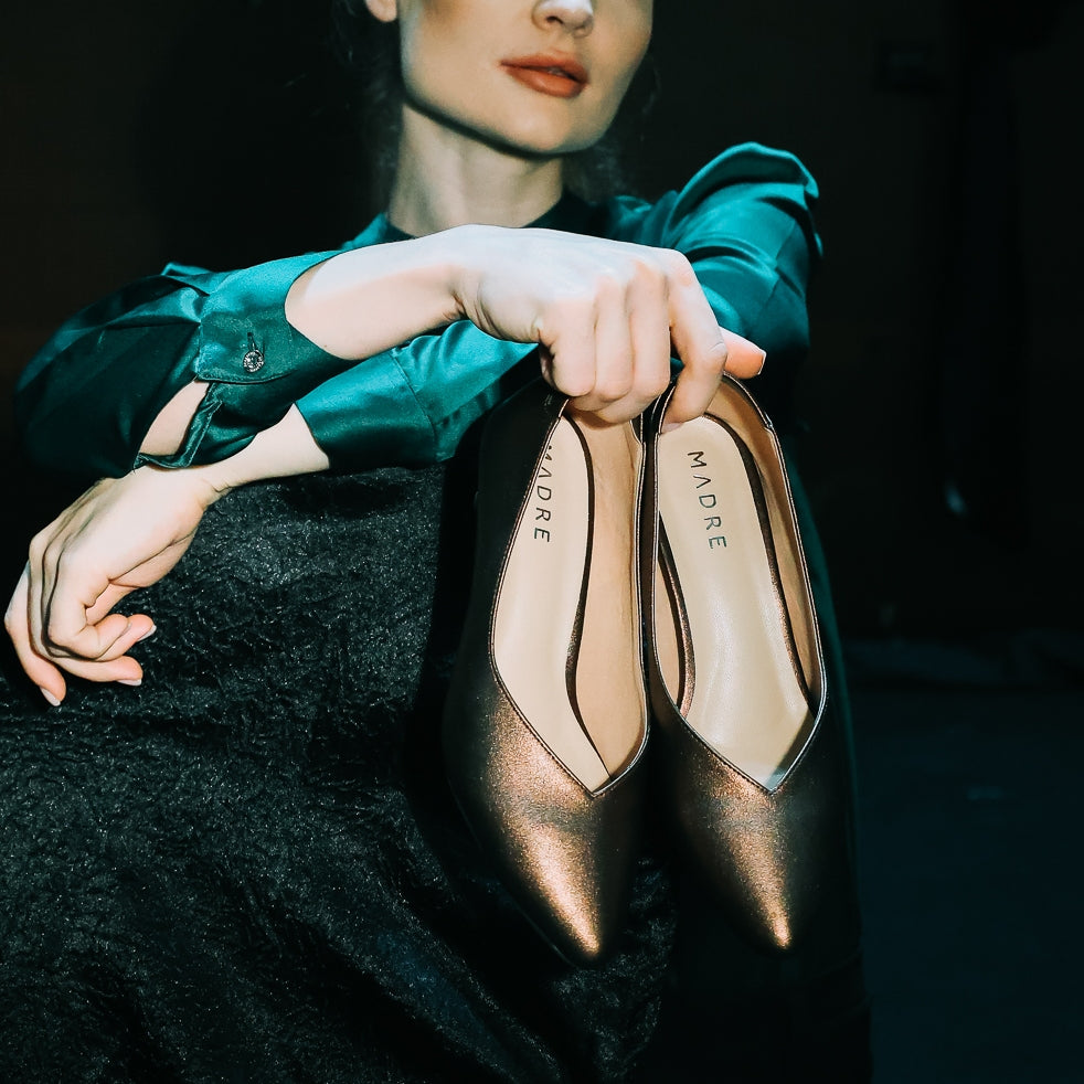 Vienna X Pointed Kitten Heel