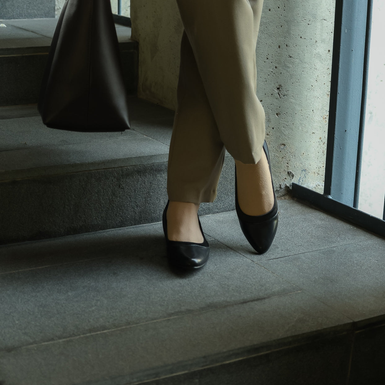 Selina X Pointed Kitten Heel