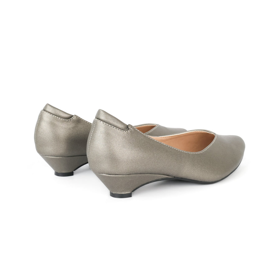 Vienna X Pointed Kitten Heel