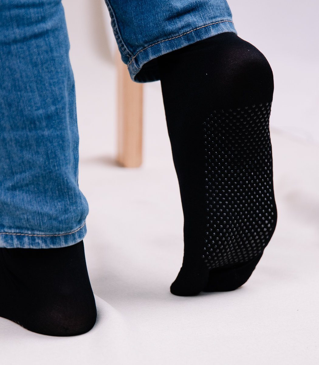 Madre Socks Accessories Madre Collection Black