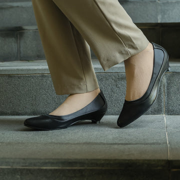 A Step-by-Step Guide to Choosing the Perfect Size of Women's Shoes