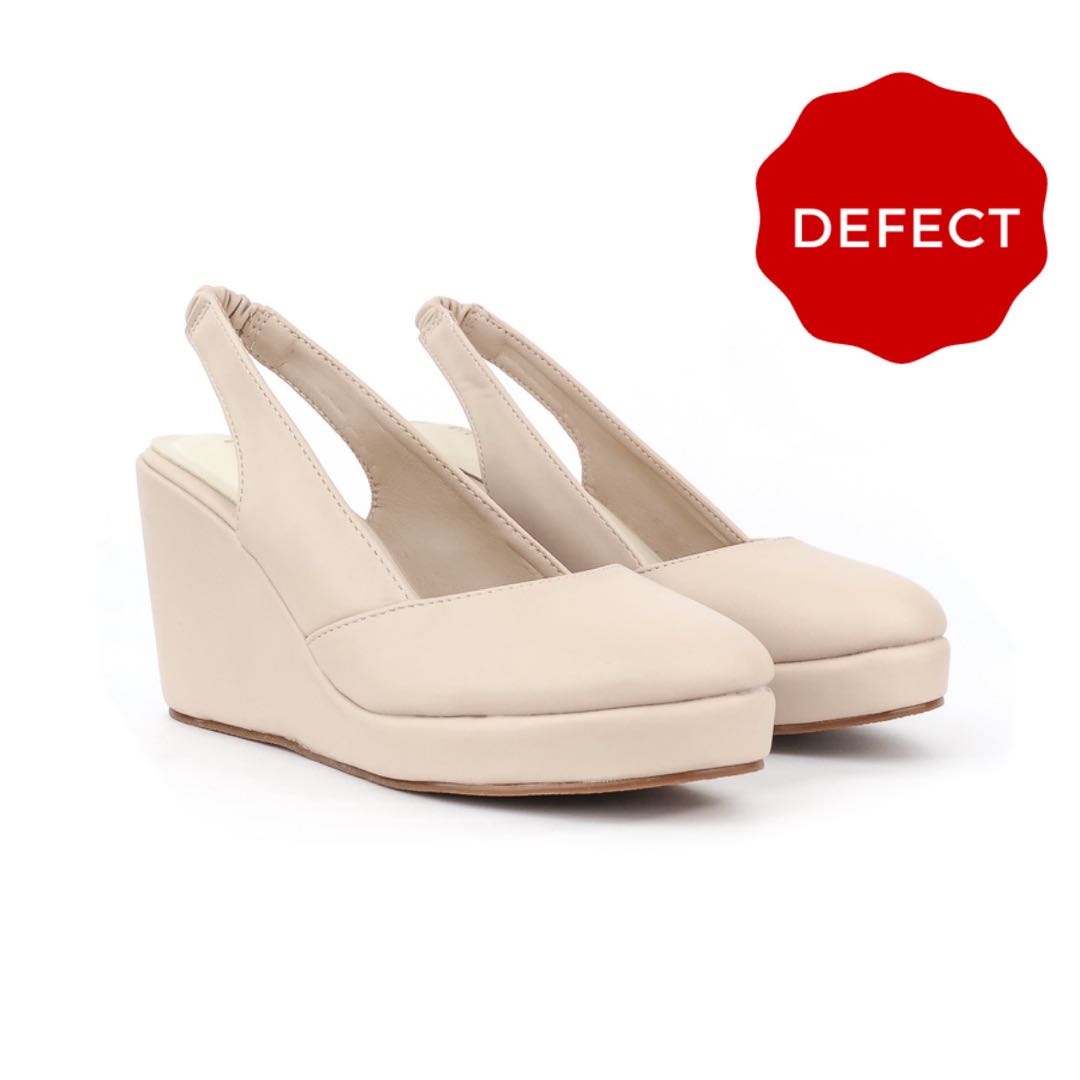 Defect Reana X Slingback Wedge