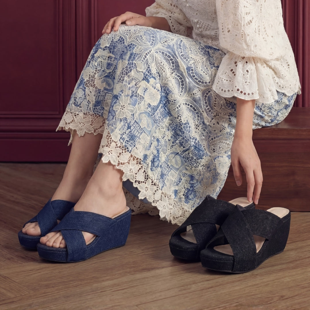 Hanna Peep Toe Wedge