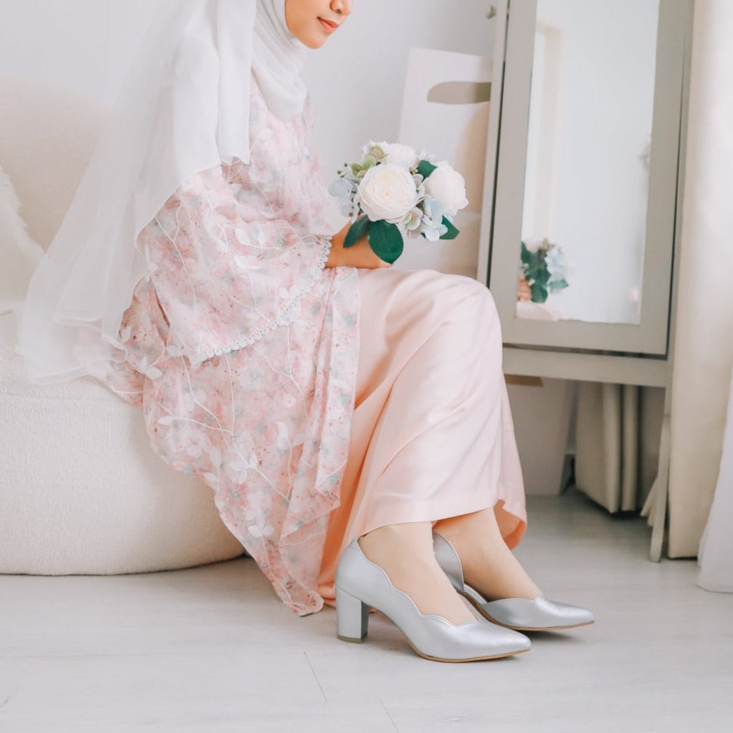 Lily Scallop Block Heel