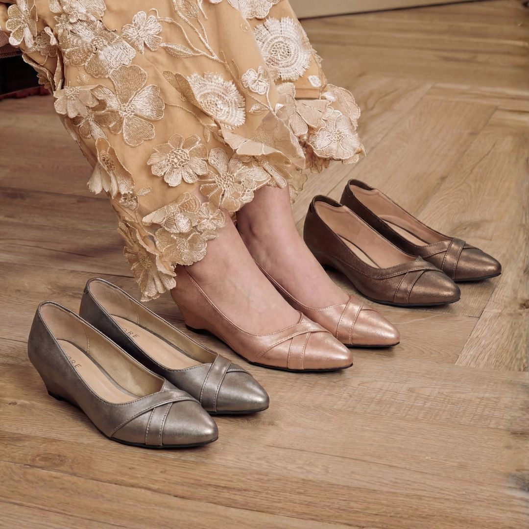 Sofia Pointed Kitten Heel