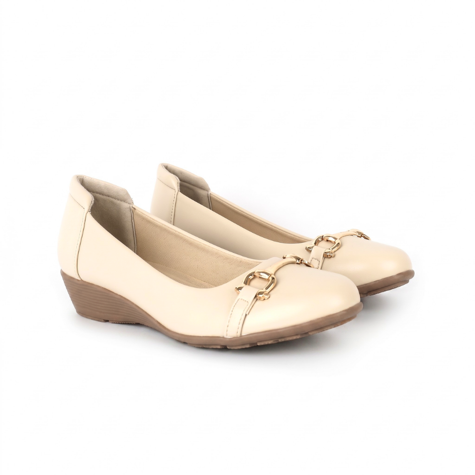 Evelyn Horsebit Flats