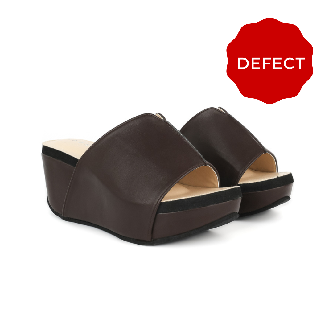 Defect Deja Platform Sandal