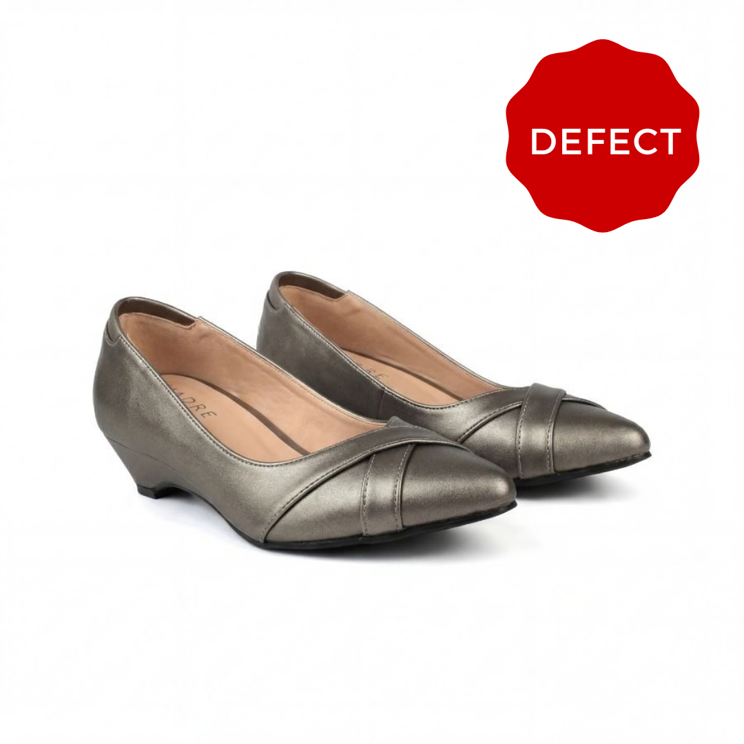 Defect Sofia Pointed Kitten Heel