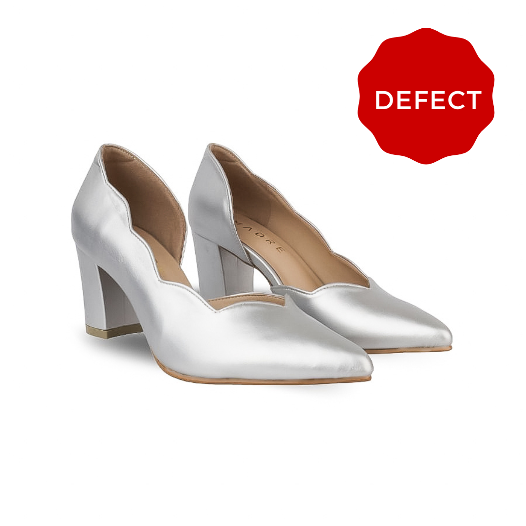 Defect Lily Scallop Block Heel