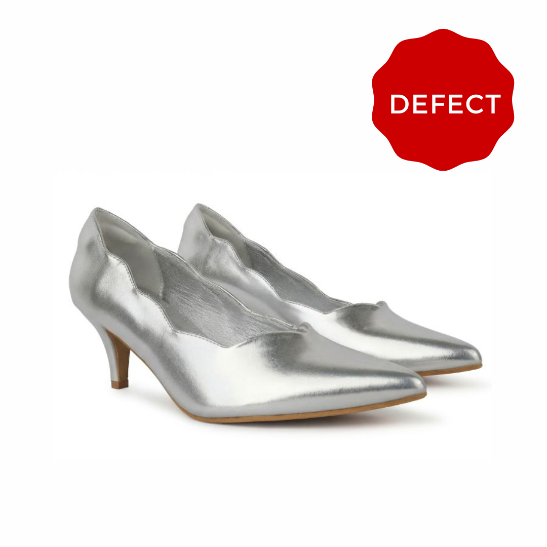 Defect Diana Scallop Pump Heel