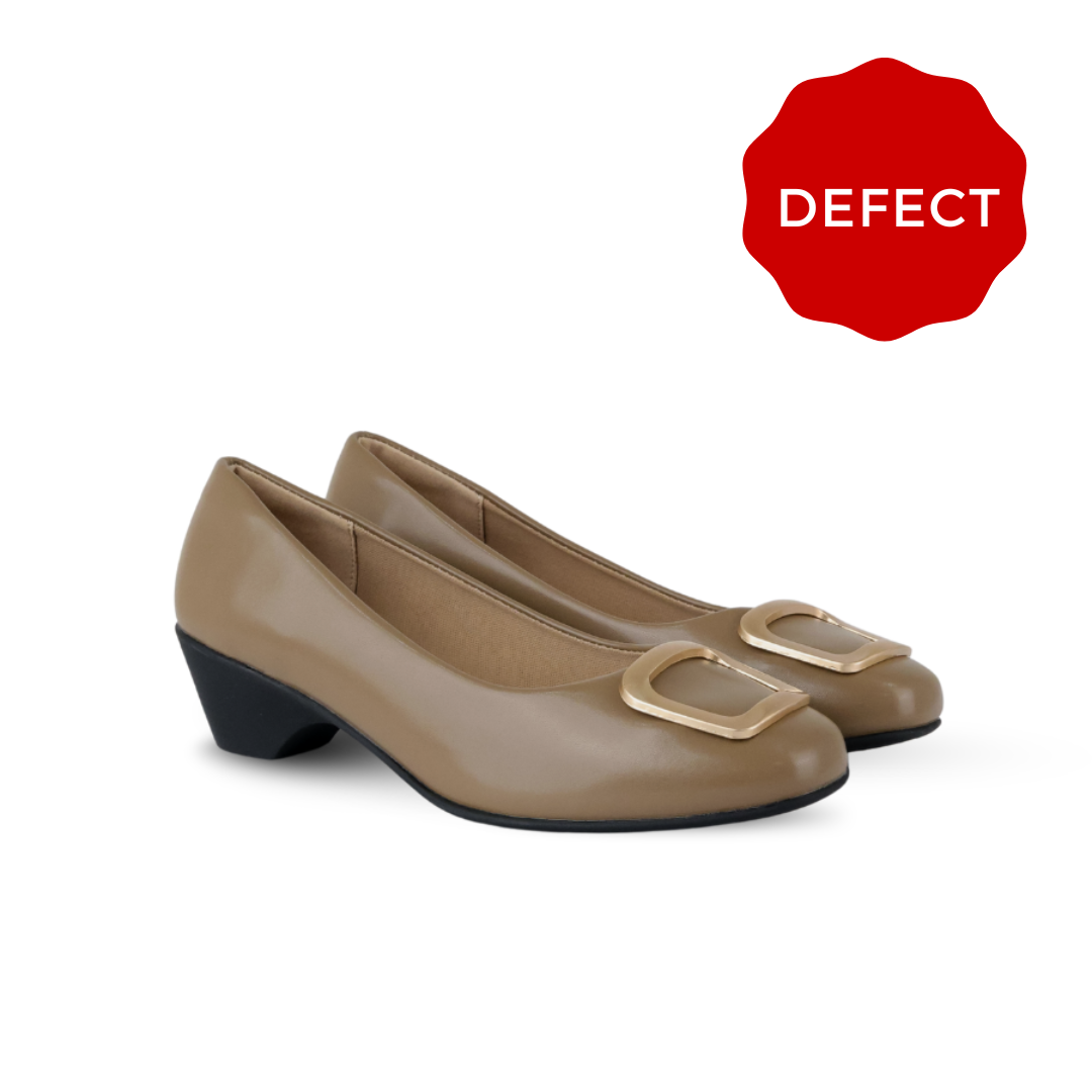 Defect Evana Square Toe Pump Heel