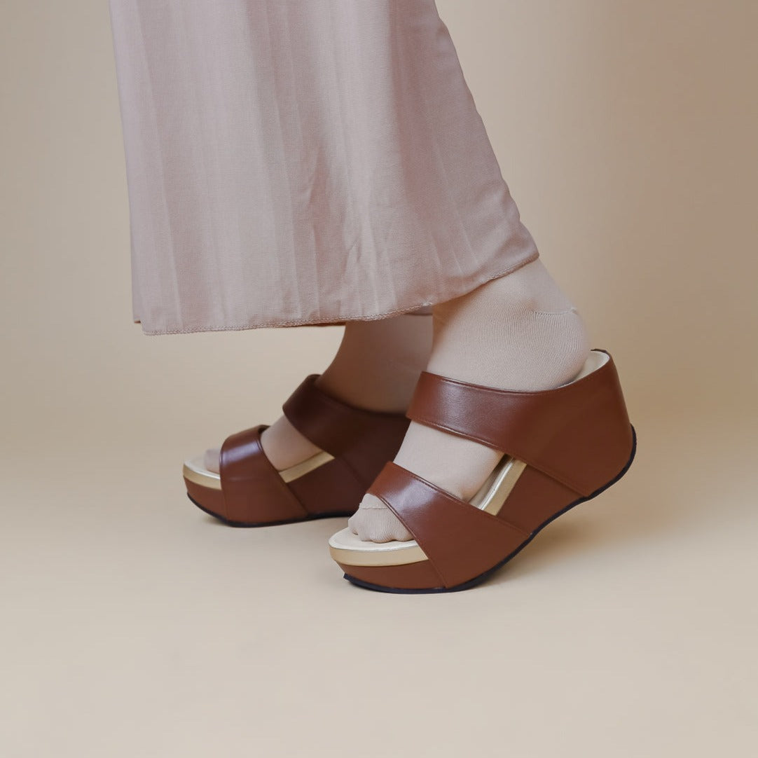 Deena X Platform Sandal