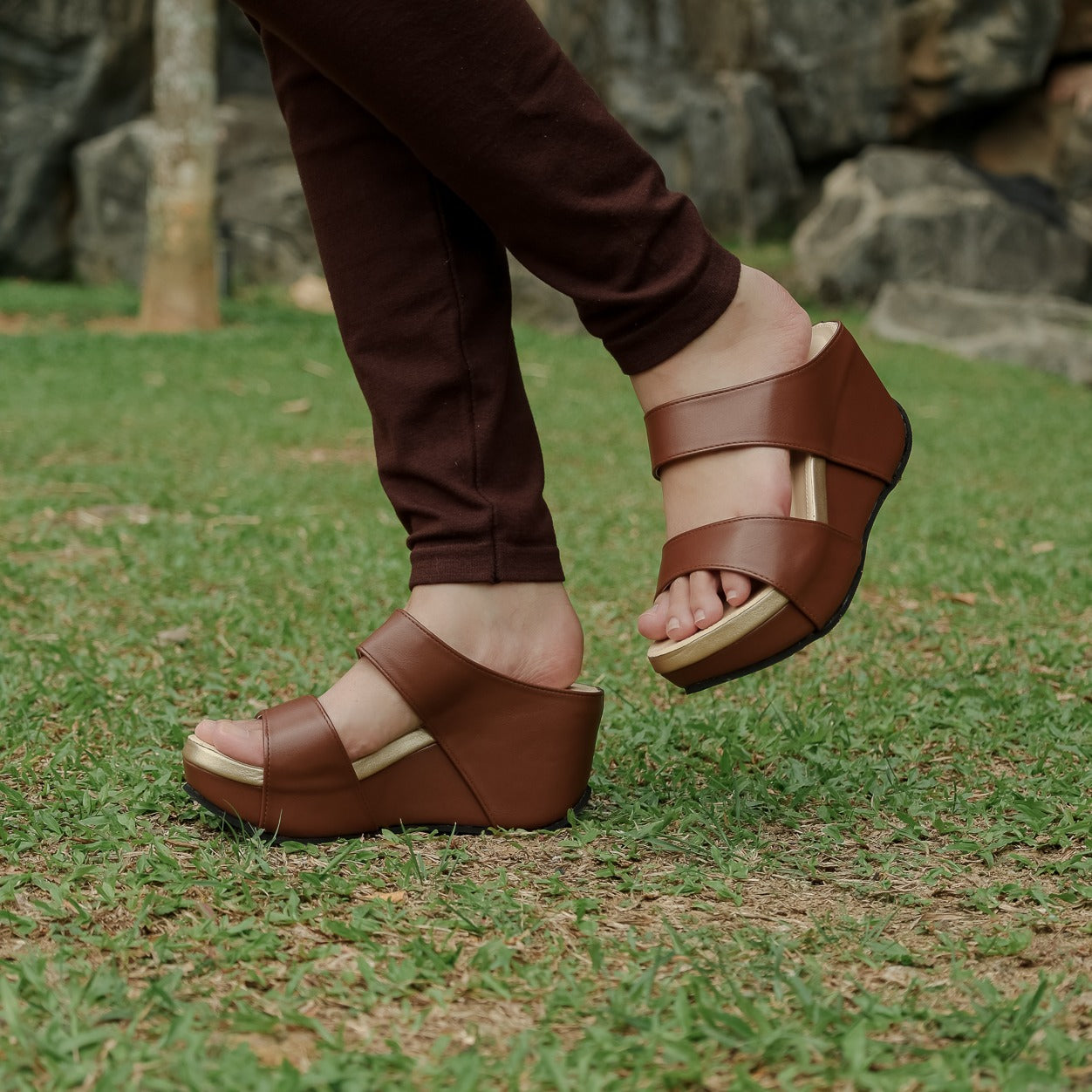 Deena X Platform Sandal