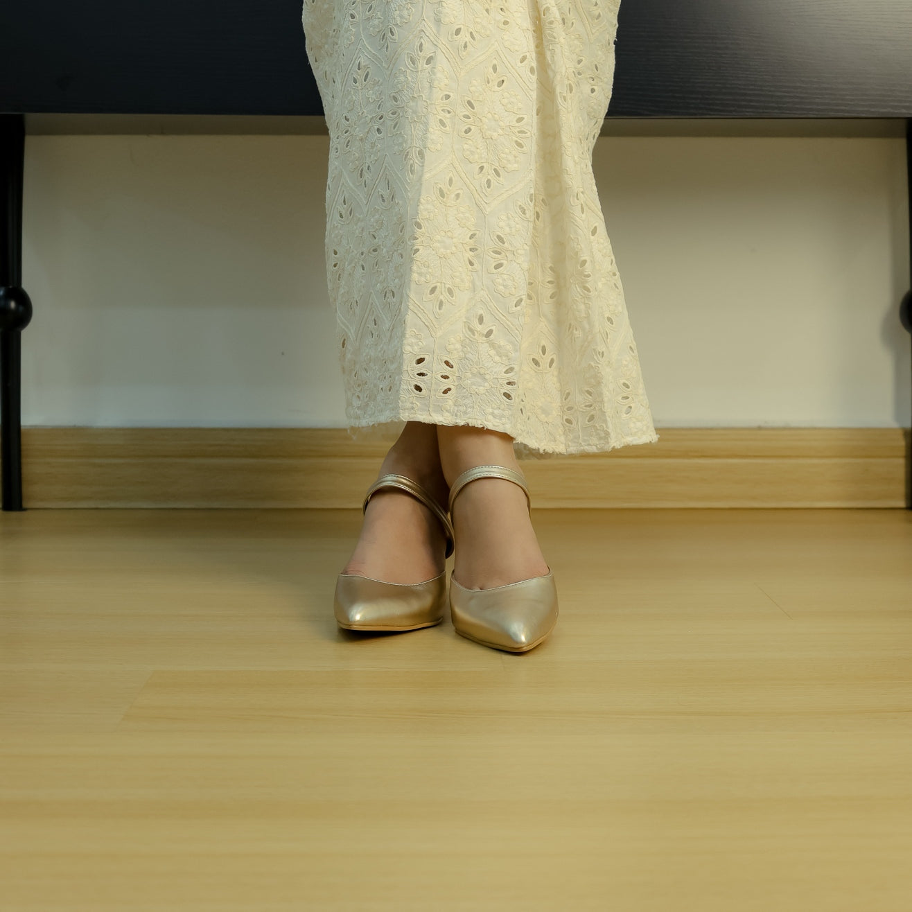 Mayra Mary Jane Pointed Heel