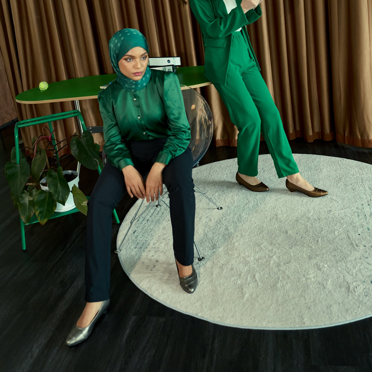 Seroja X Pointed Kitten Heel