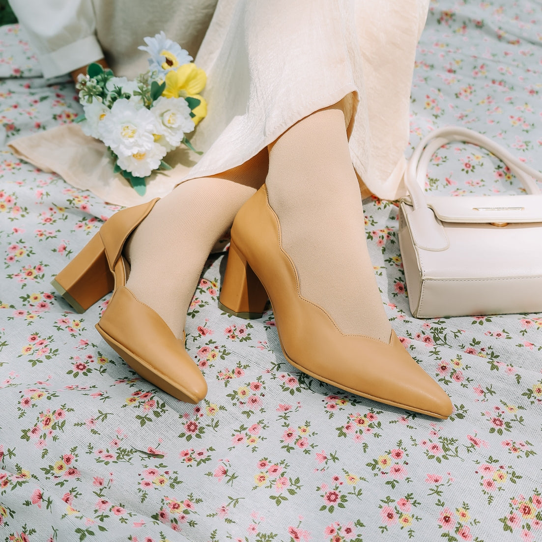 Lily Scallop Block Heel