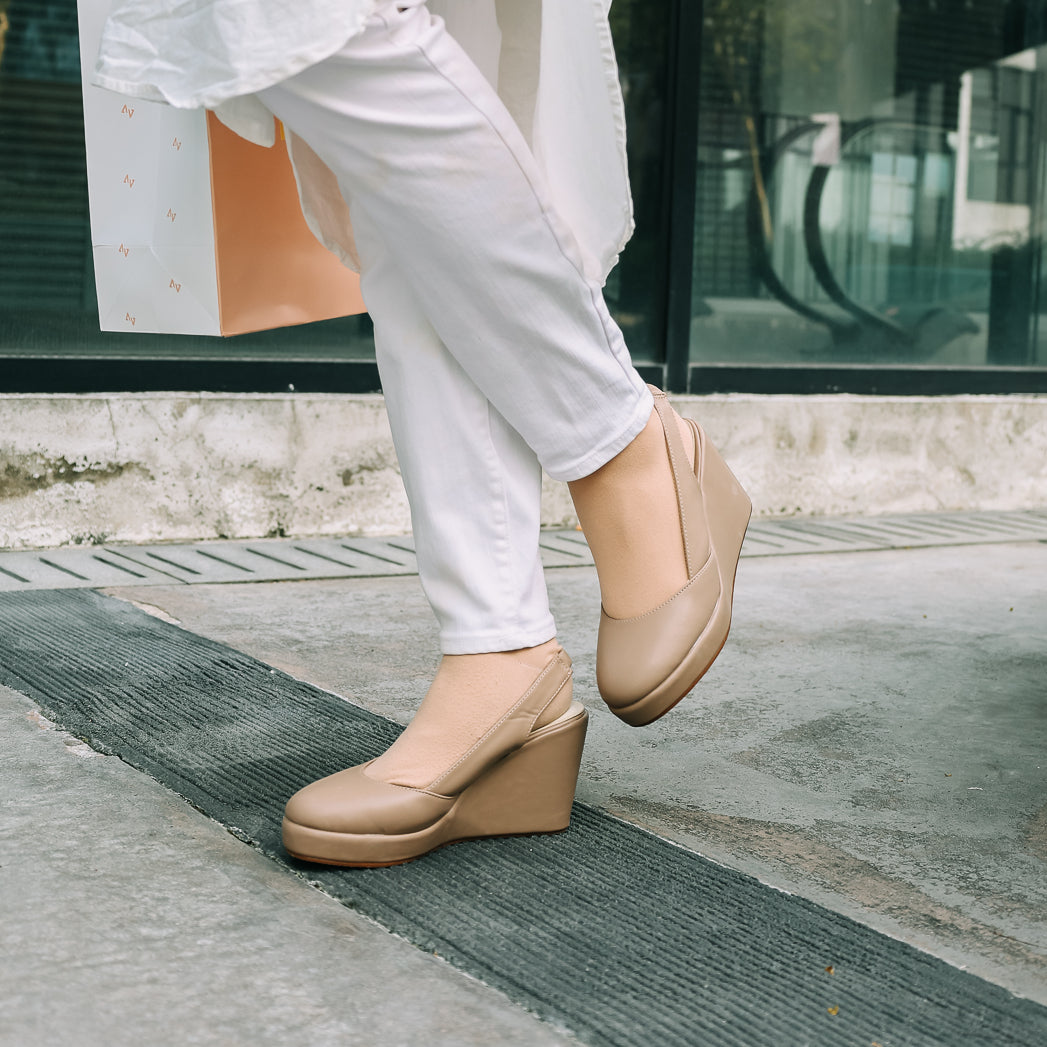 Reana X Slingback Wedge