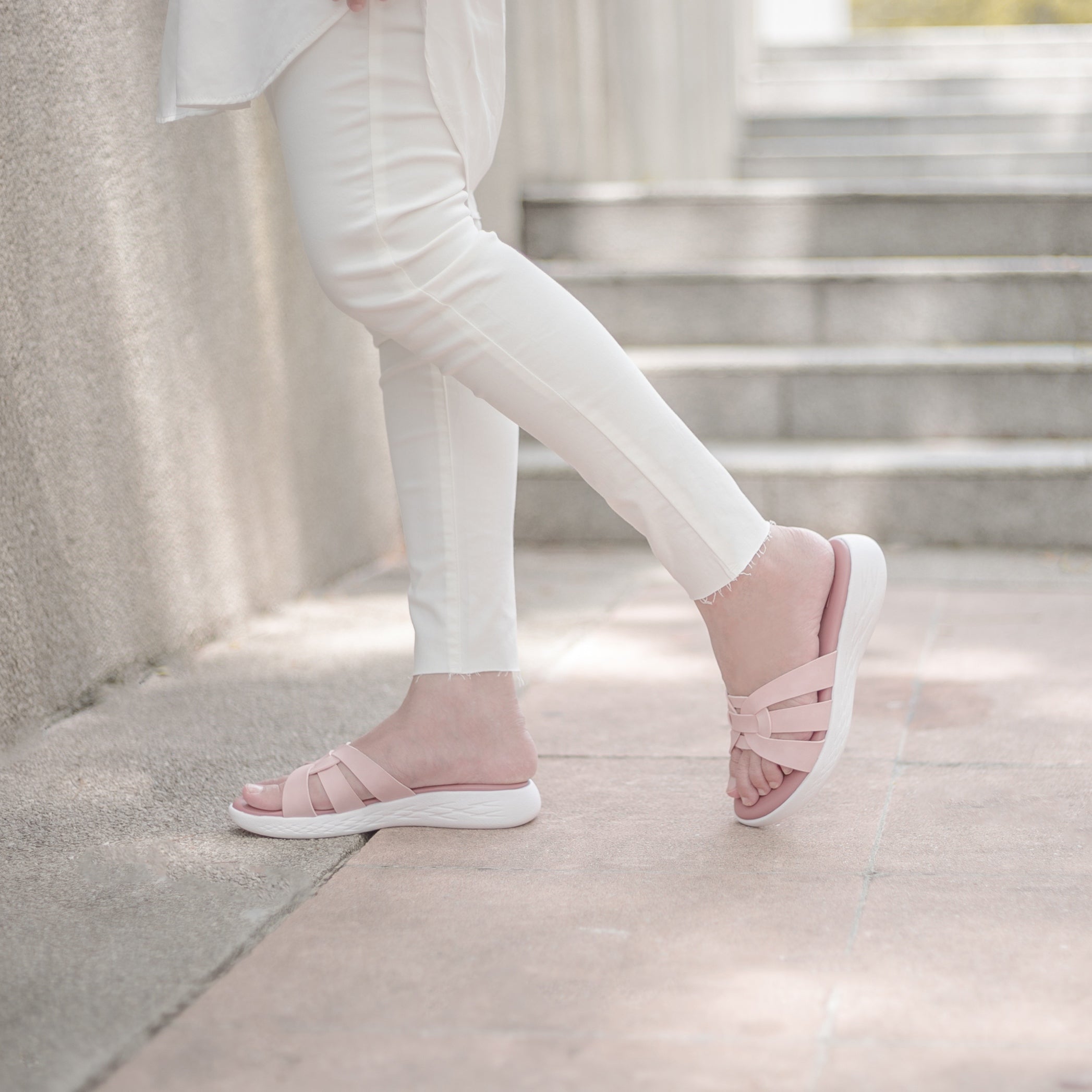Defect Jenna Slide Sandal