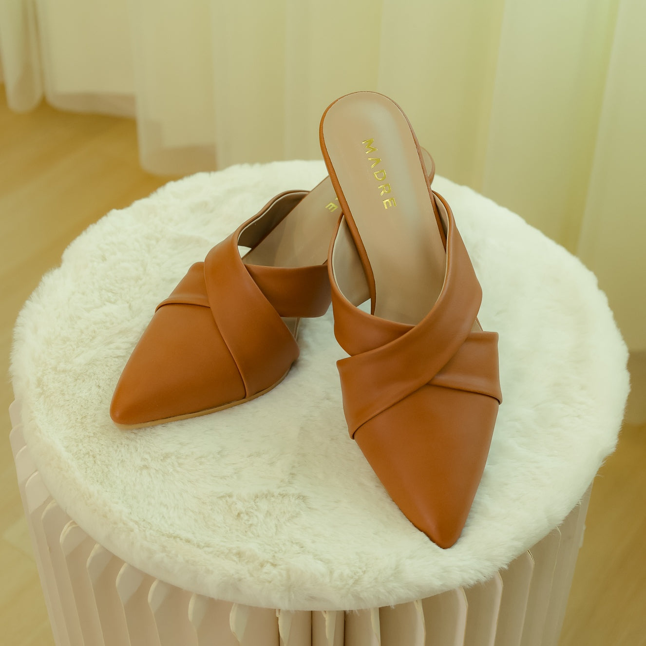 Raysa Pointed Mule Heel