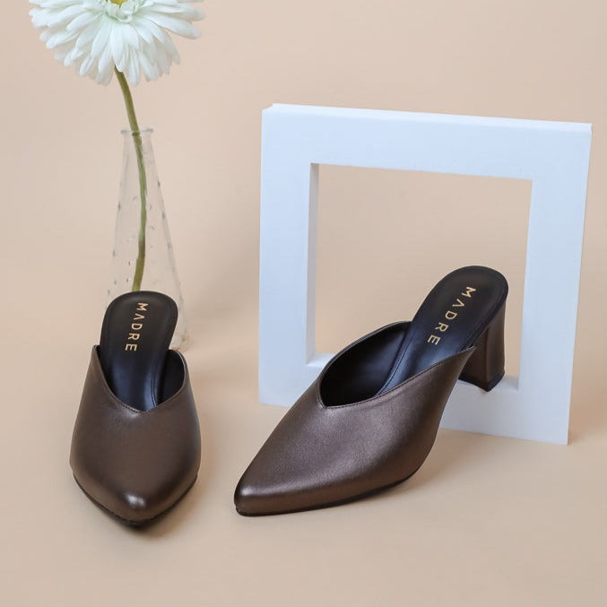 Defect Sofy Pointed Mule Heel