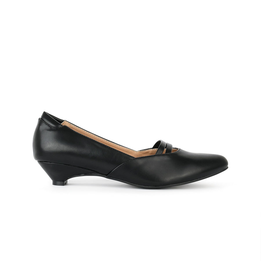 Stiora X Pointed Kitten Heel
