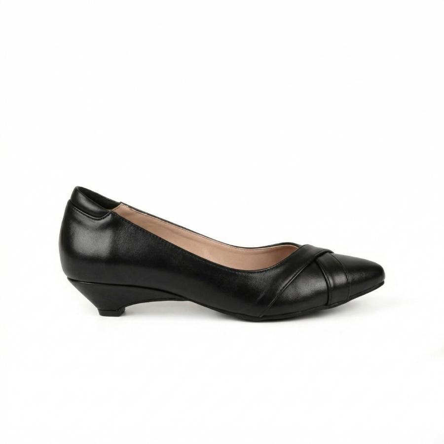 Sofia Pointed Kitten Heel