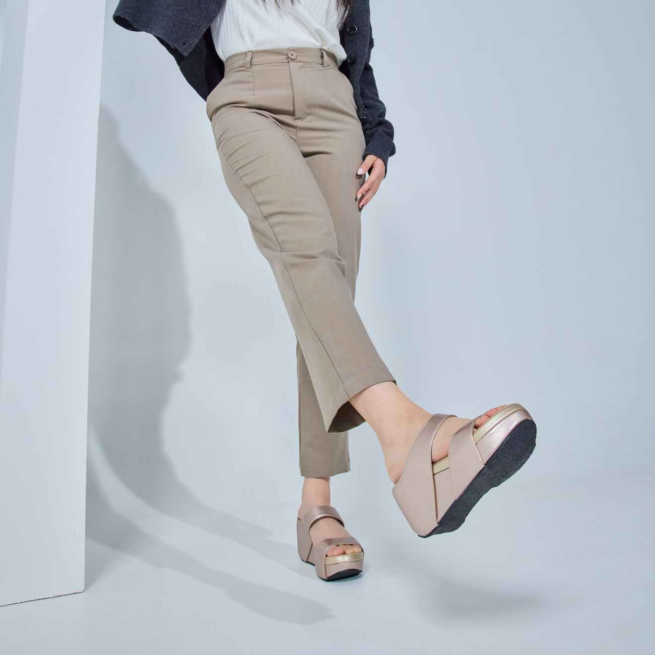 Deena X Platform Sandal