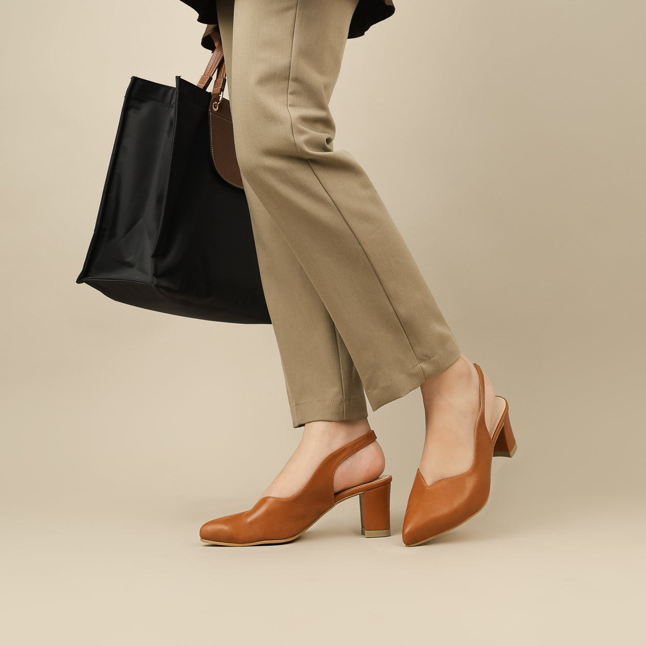 Vivy Pointed Slingback Heel