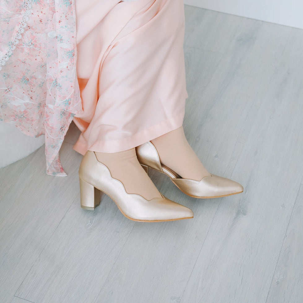 Lily Scallop Block Heel