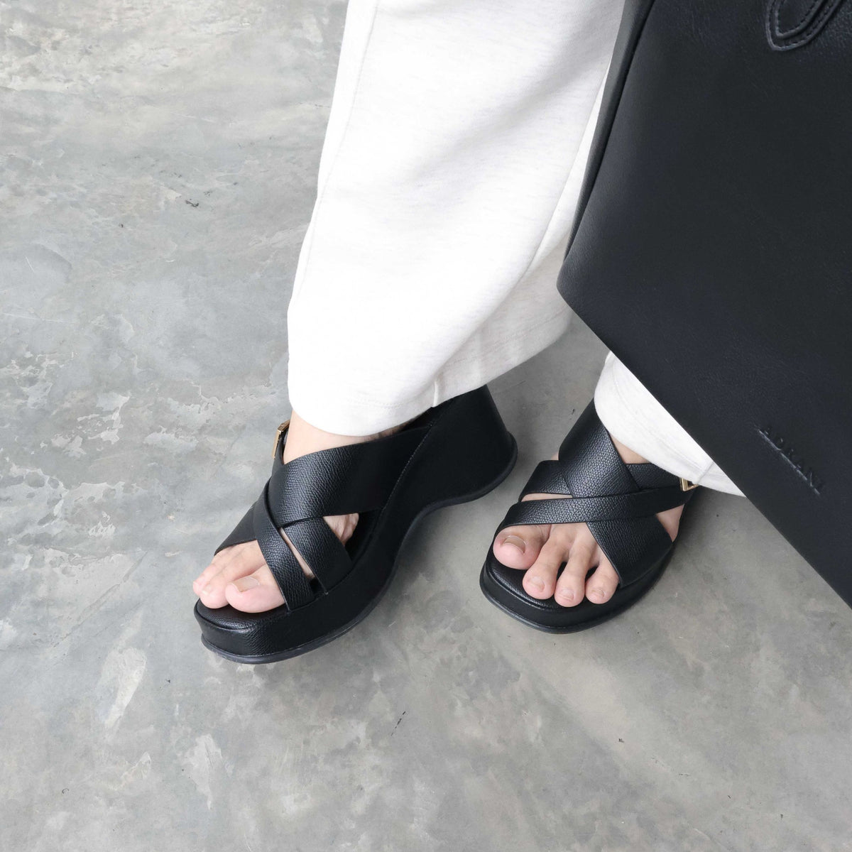 Naily Platform Sandal