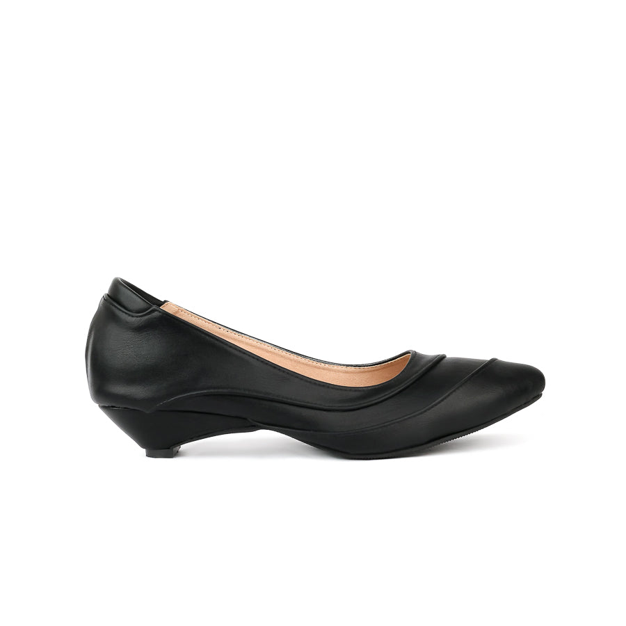 Seroja X Pointed Kitten Heel