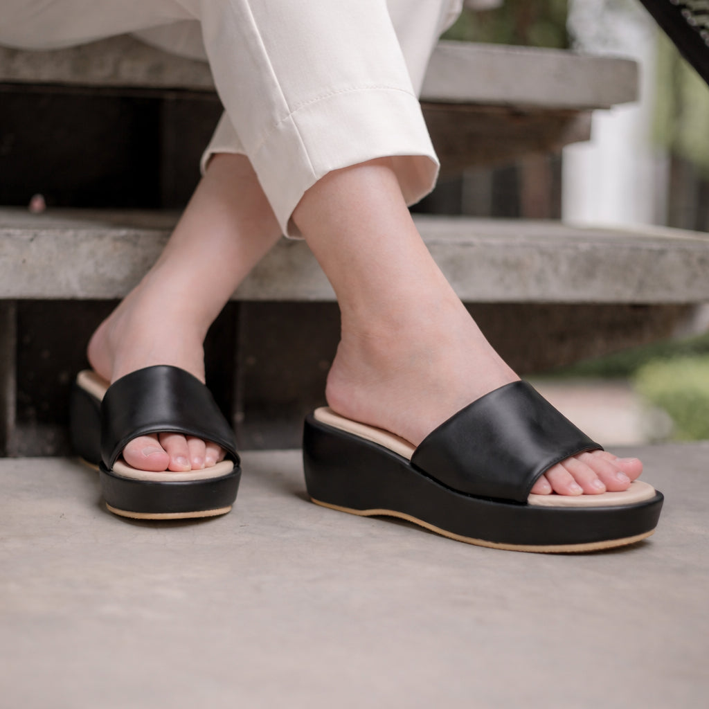 Sersi Slip-On Sandal