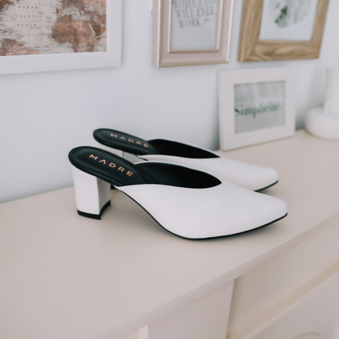 Defect Sofy Pointed Mule Heel