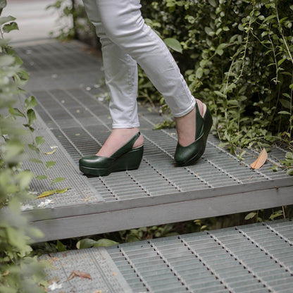 Reana Wedges Madre 
