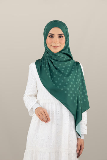 Eevie  Premium Shawl - Emerald